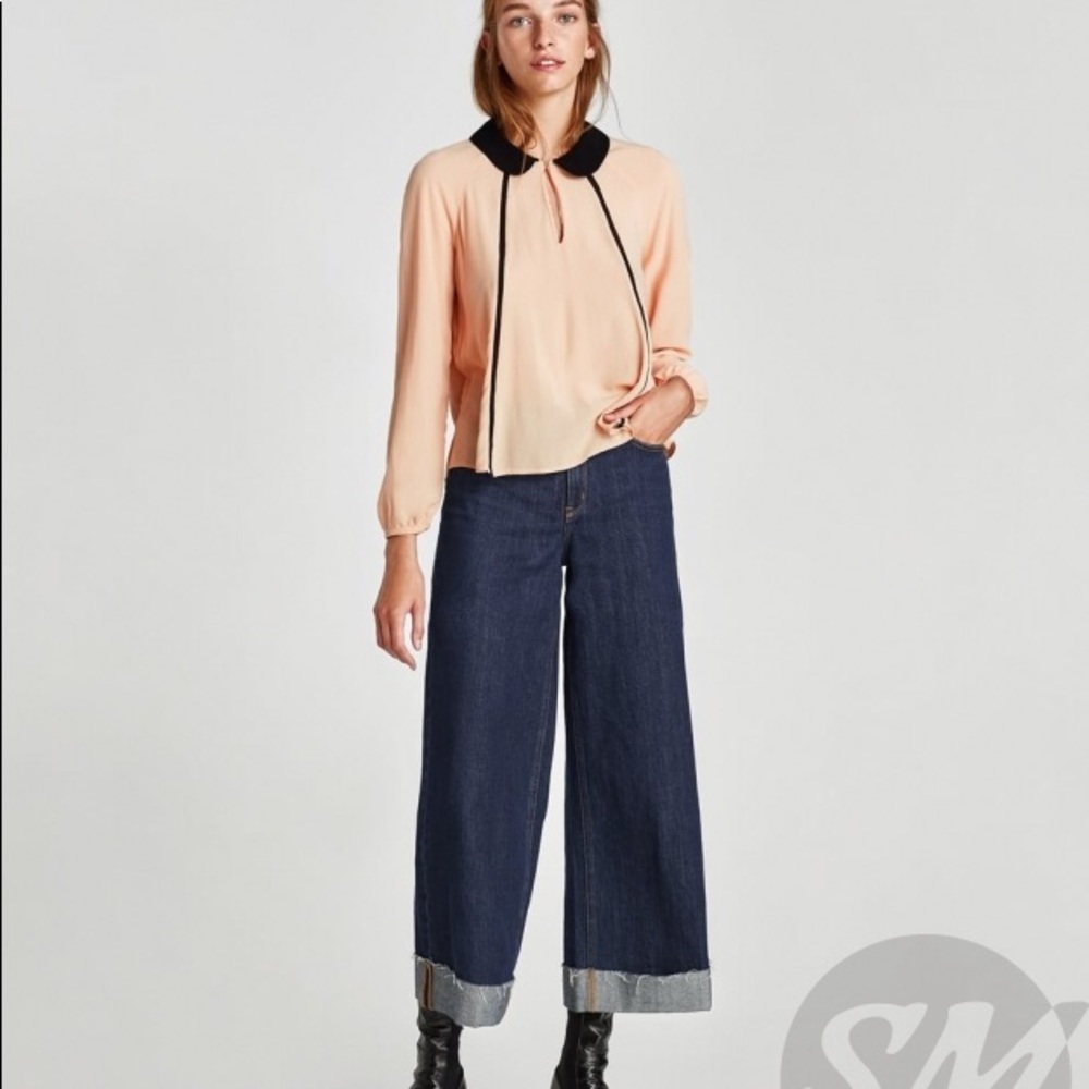 ZARA PEACH TOP BLOUSE WITH BLACK COLLAR BRAND NEW WITH TAGS SMALL